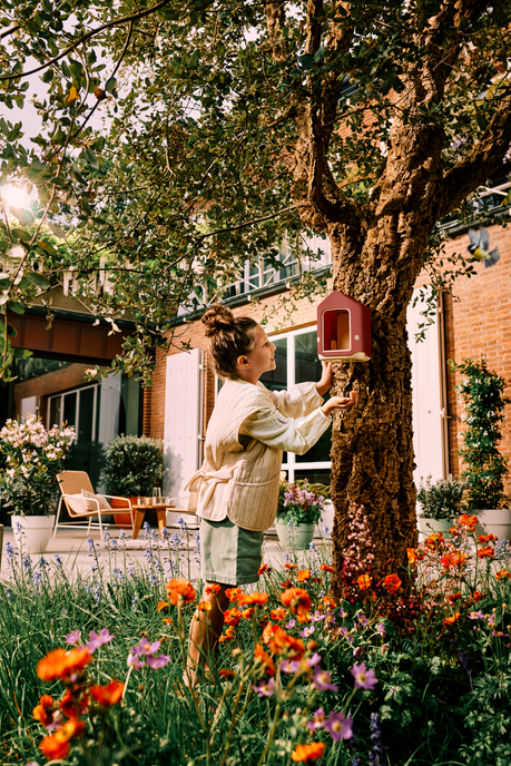 BNDL cosy bird house + feeder tuscan red